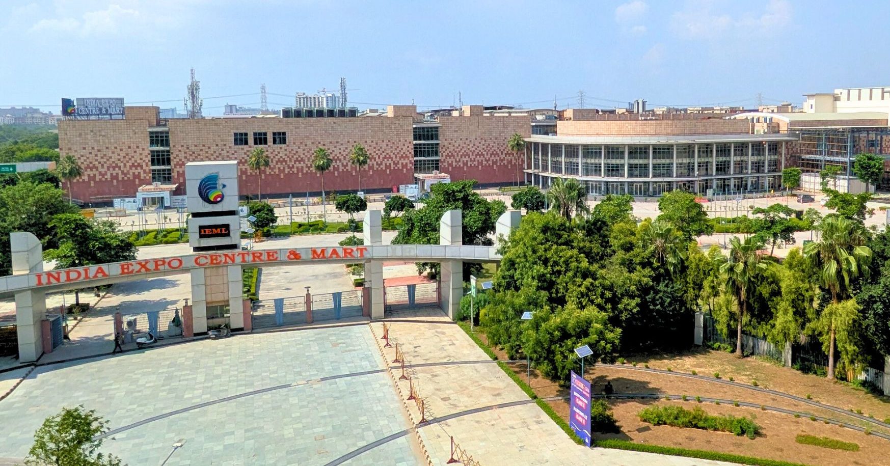 hotels near India Expo Mart Greater Noida